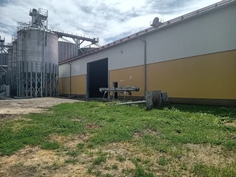 Mezőgazdasági vagy ipari létesítmény villamos felülvizsgálata.